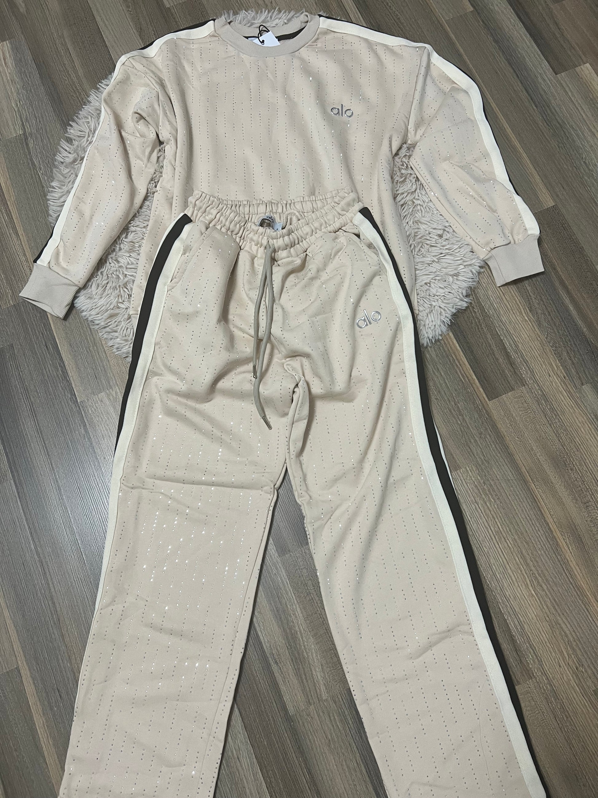 Compleu Luxe - Magazin de haine online