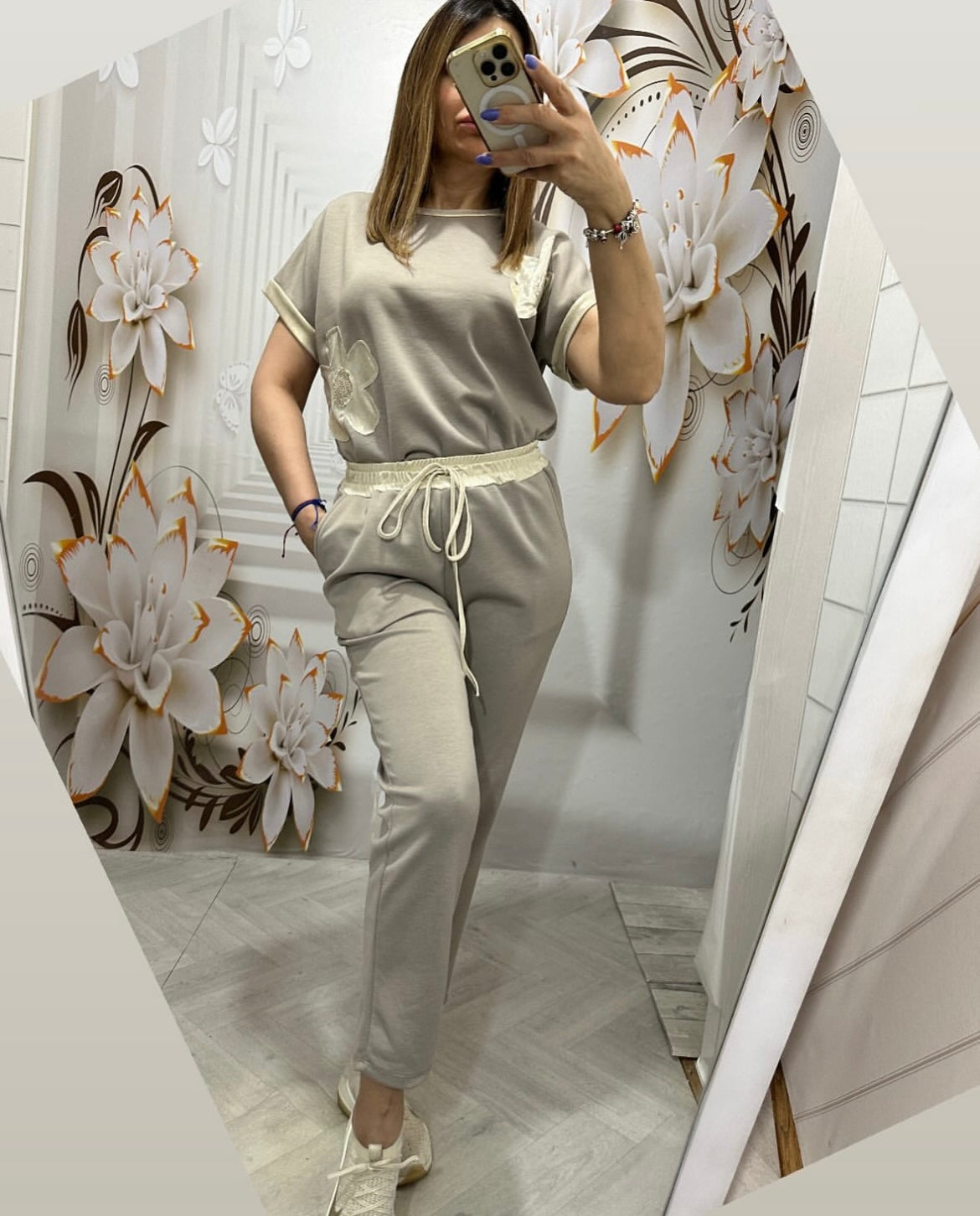 Compleu Iris - eLiaShop.ro Magazin de haine online