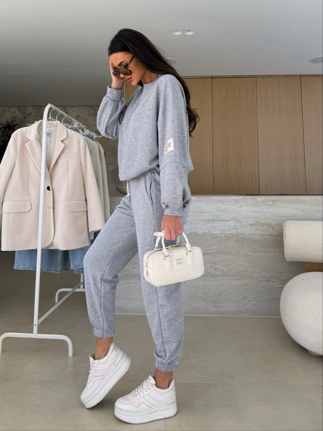 COMPLEU SARA - GRI - eLiaShop.ro Magazin de haine online