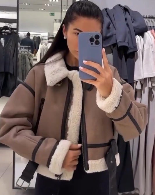 Jachetă Lora - eLiaShop.ro Magazin de haine online