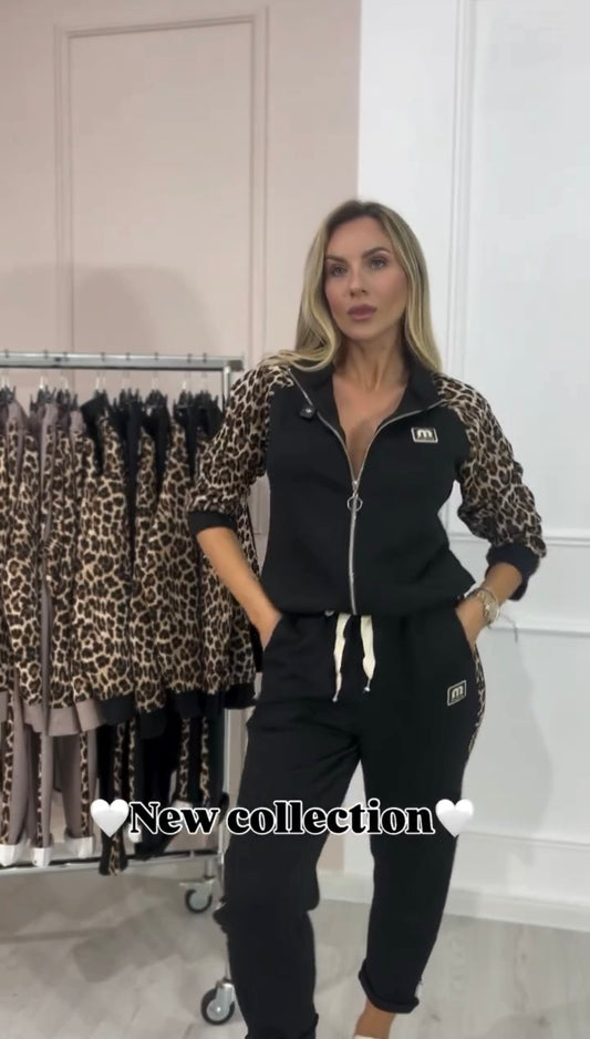 Compleu Aylin - eLiaShop.ro Magazin de haine online