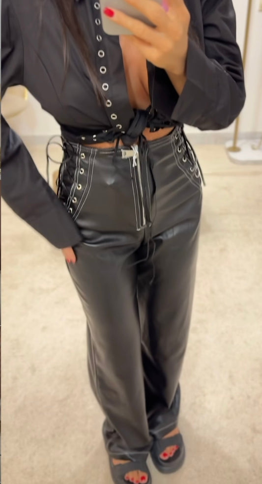 Pantaloni Ruth - eLiaShop.ro Magazin de haine online