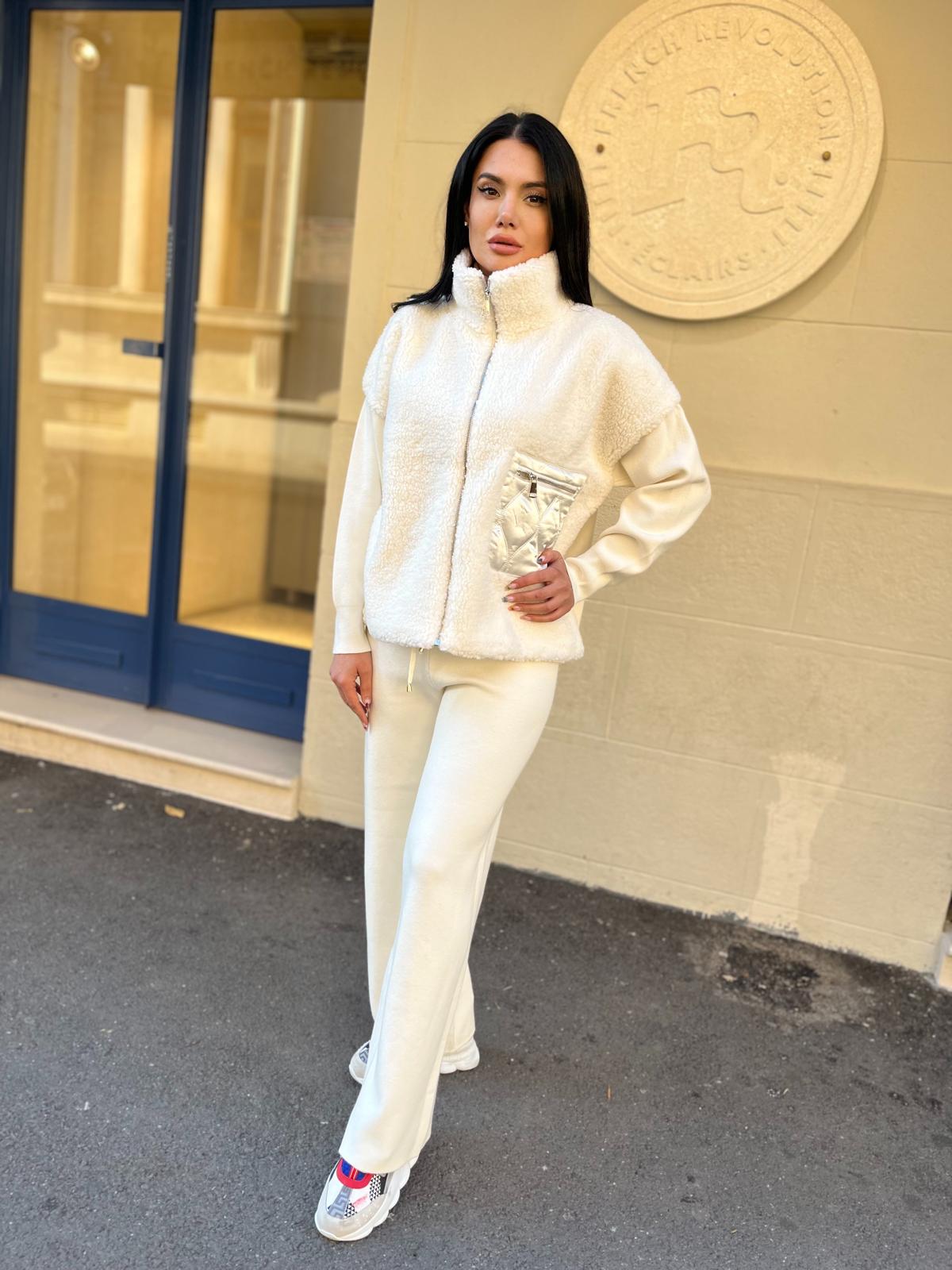 COMPLEU KATE - ALB - eLiaShop.ro Magazin de haine online