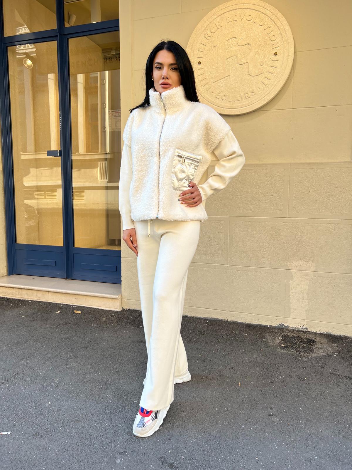 COMPLEU KATE - ALB - eLiaShop.ro Magazin de haine online