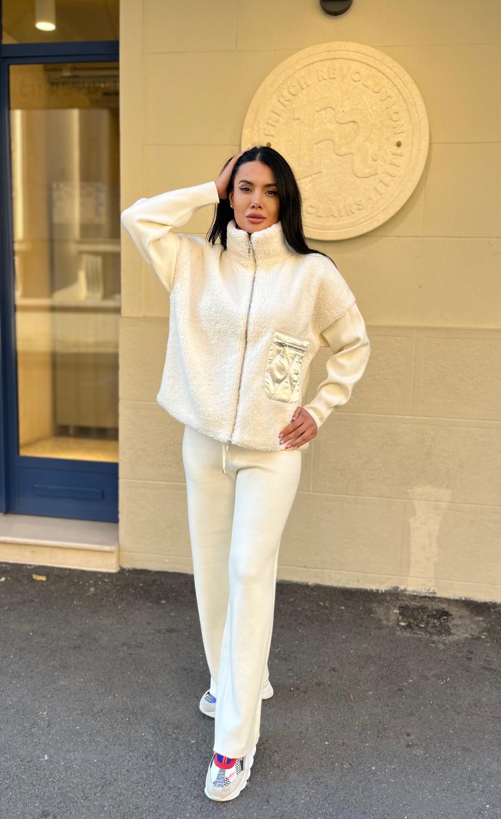 COMPLEU KATE - ALB - eLiaShop.ro Magazin de haine online